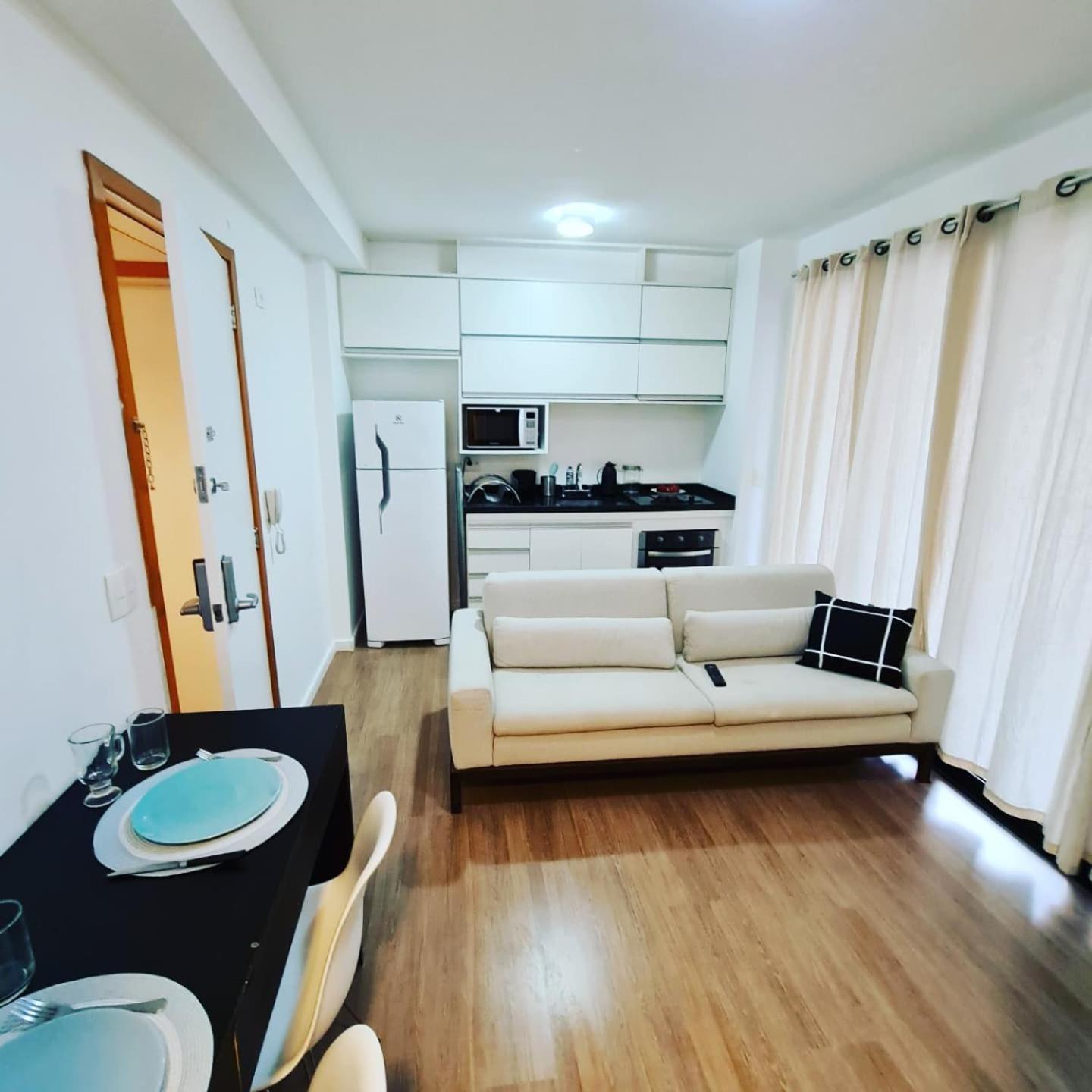 Roof Top Bela Cintra Residence Сан-Пауло Номер фото